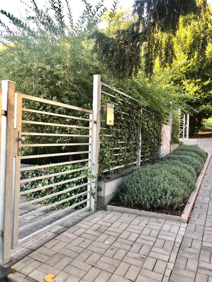 Apartmány Benešov Benesov nad Ploucnici Esterno foto