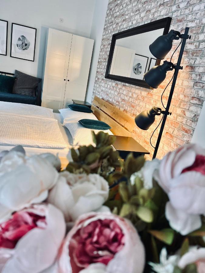 Apartmány Benešov Benesov nad Ploucnici Esterno foto