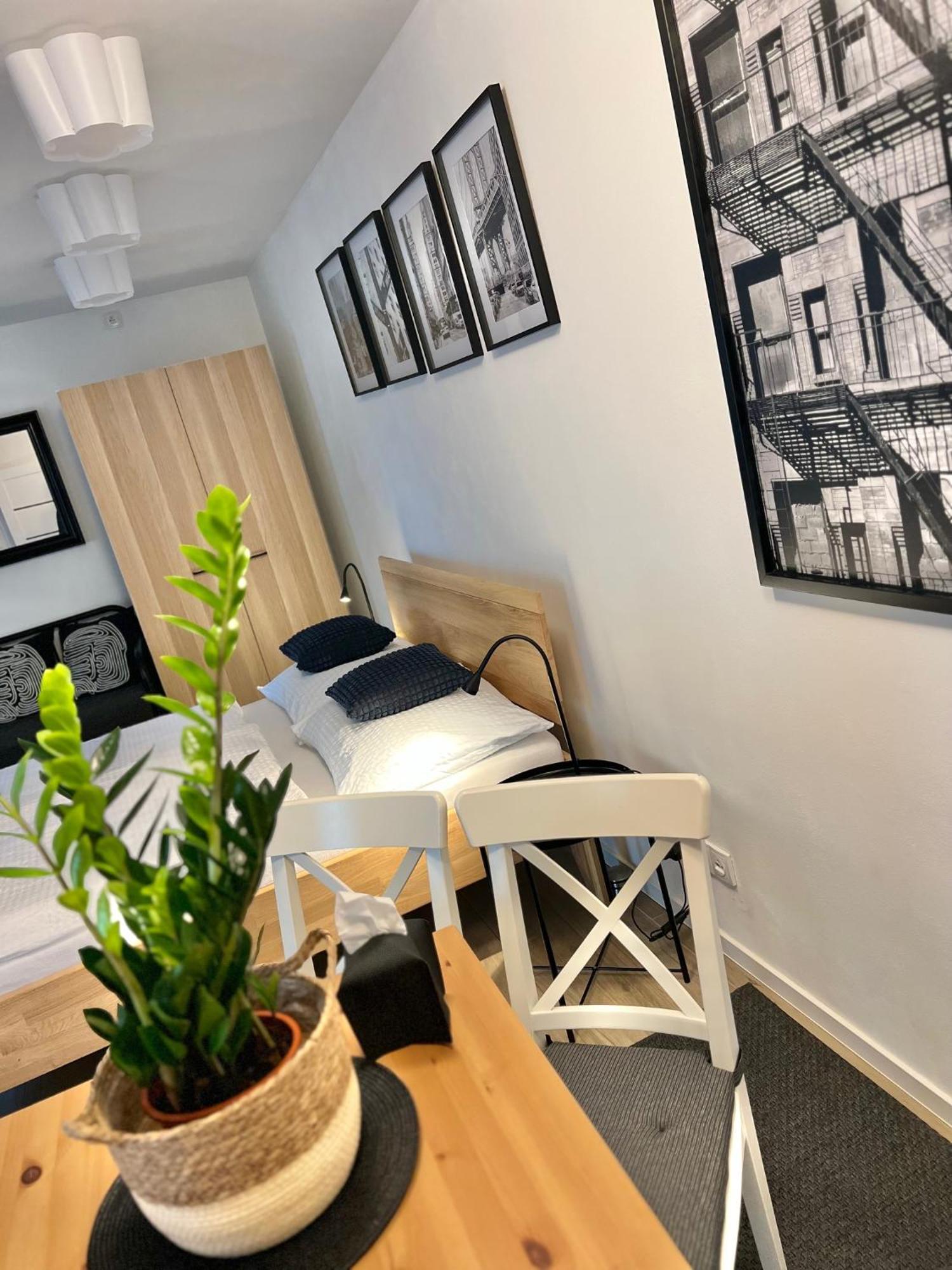 Apartmány Benešov Benesov nad Ploucnici Esterno foto